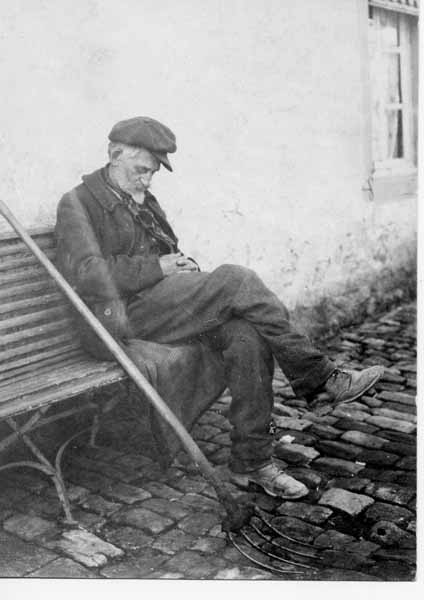 Commerce rue du 1917 01