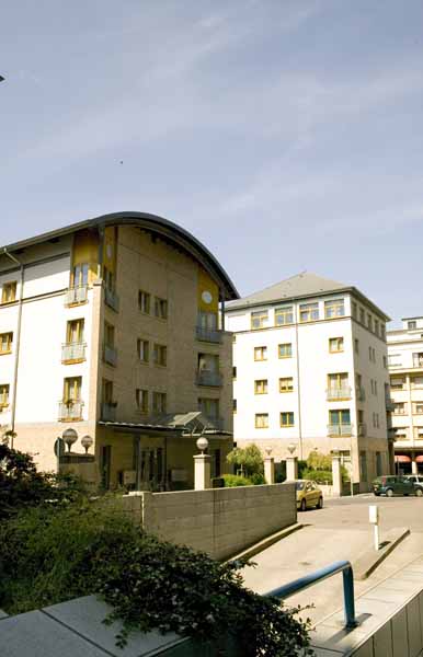 Commerce rue du 2004 05 003