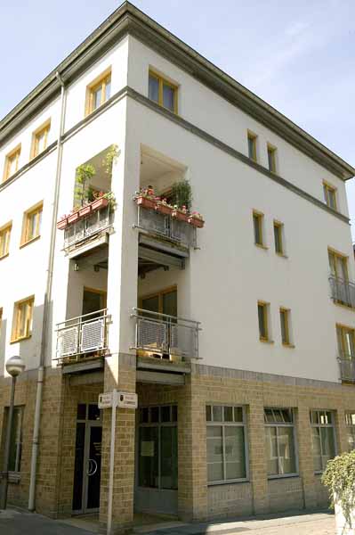 Commerce rue du 2004 05 004