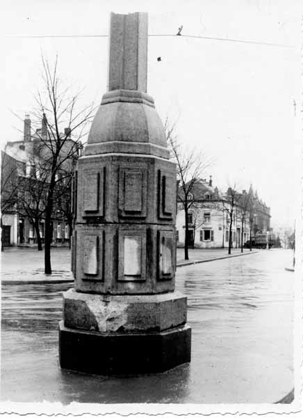 Remparts place 04 rue du fossee