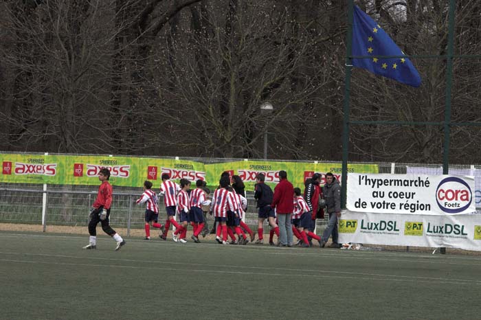 fola100_2006040154