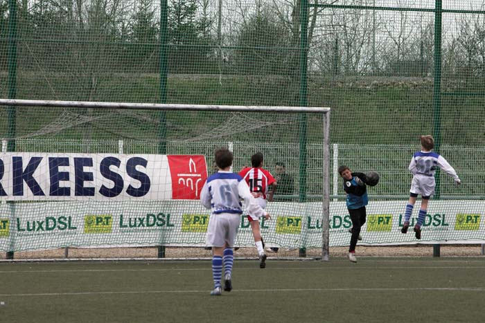 fola100_2006040218