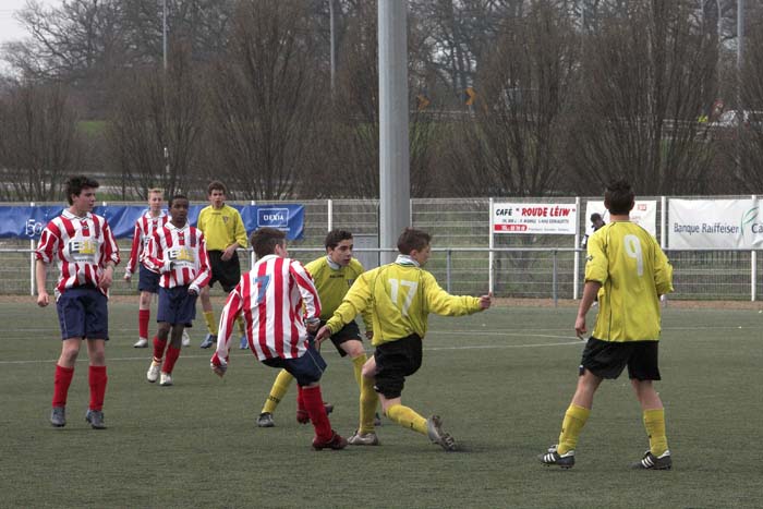 fola100_2006040113