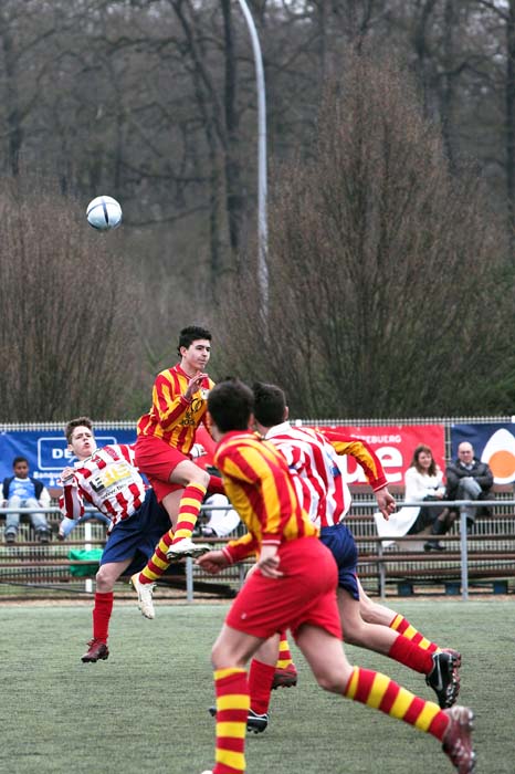 fola100_2006040128
