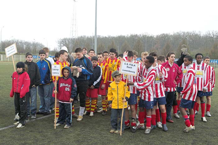fola100_2006040132