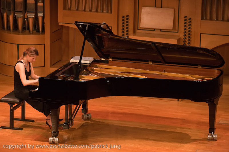 20090124_annie_kraus_piano_010