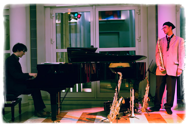 20091127_jazz_cafeteria_002