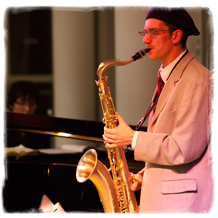 20091127_jazz_cafeteria_011