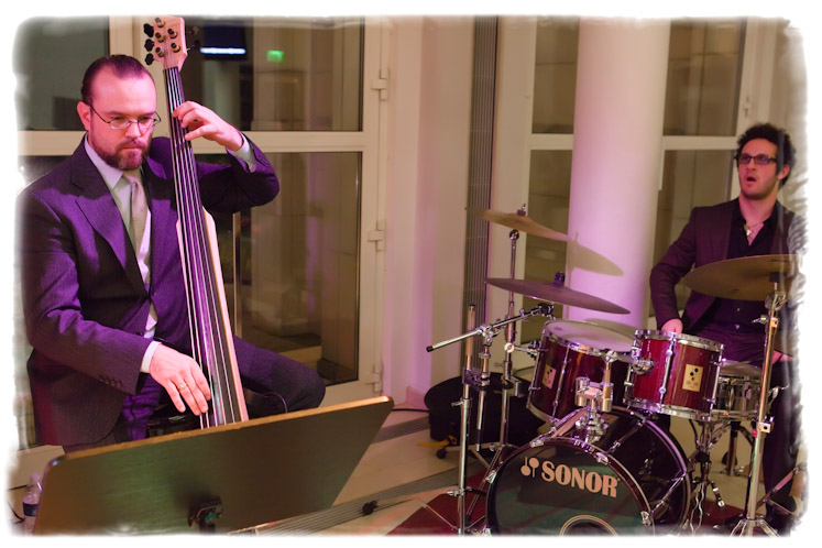 20091127_jazz_cafeteria_045