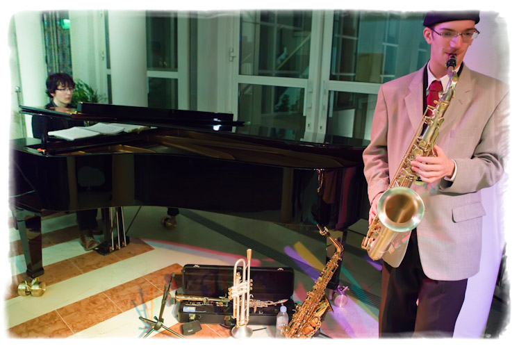 20091127_jazz_cafeteria_046