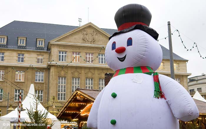 chreschmoart20071123016