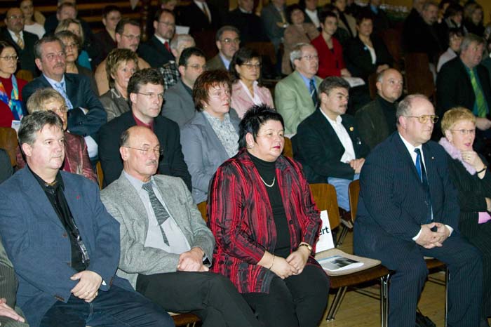 eschimpress200702039