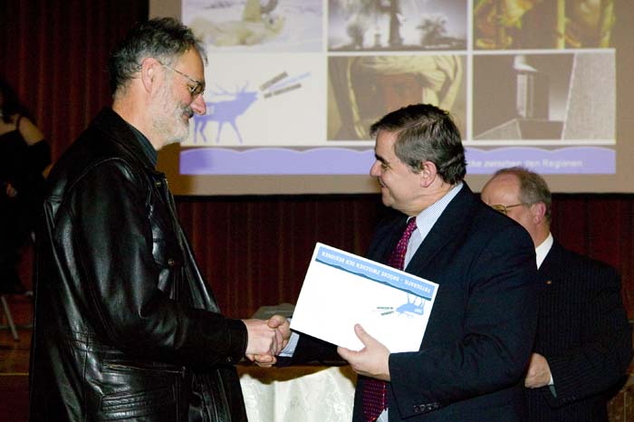 eschimpress200702054