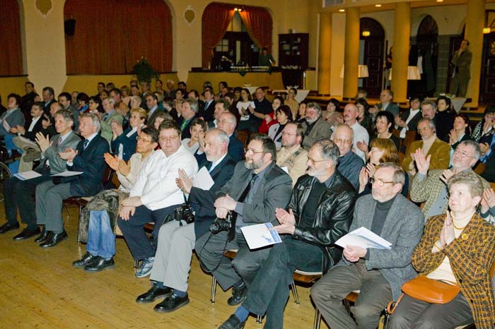 eschimpress200702060