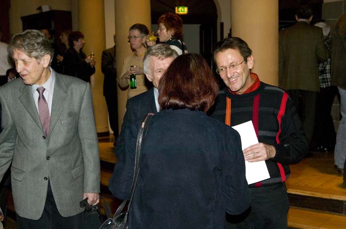 eschimpress200702067
