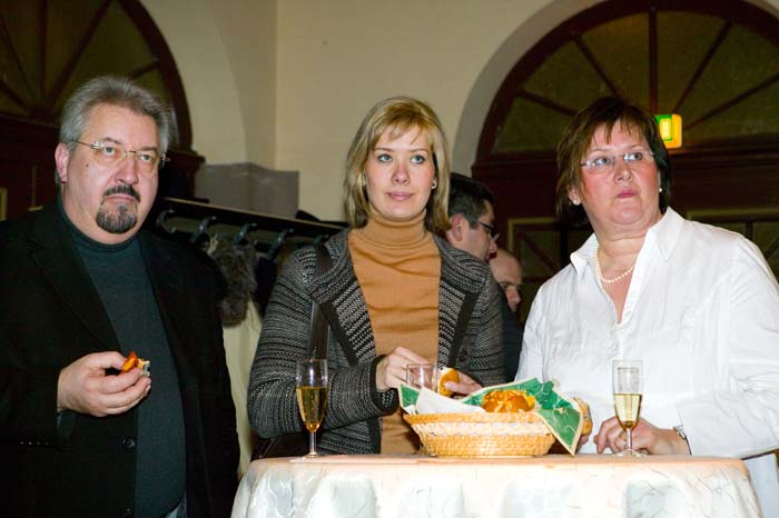 eschimpress200702068