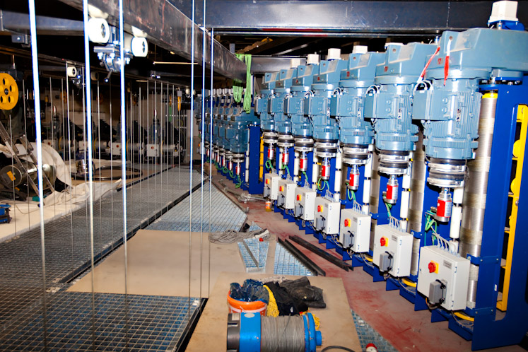 20100227_theatre_renovation_023
