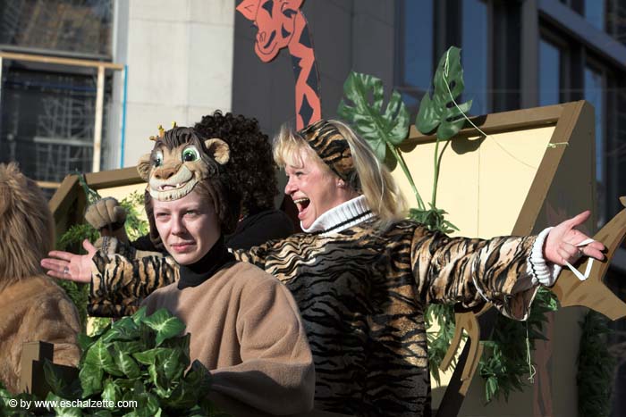 cavalcade2006030116