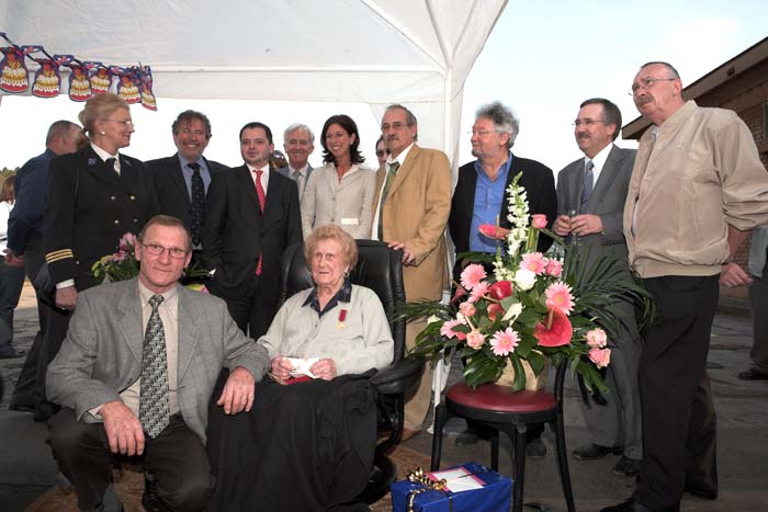 mond100ans200605002
