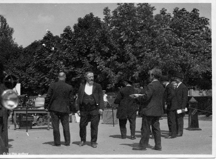II Nationale Ausstellung 1933 08 12 Eroeffnungstag 012