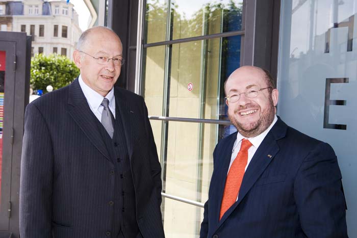 50fondssoceurop20070625003