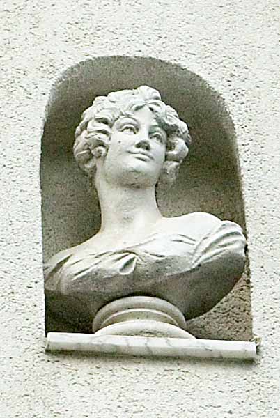 Remparts rue des 2004 05 008