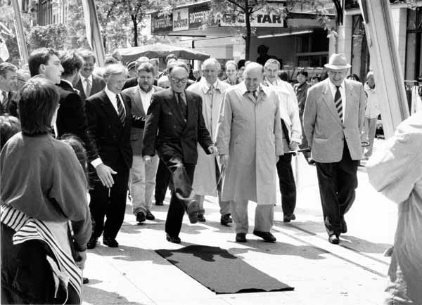 Inauguration nouv rue de l'Alzette 1996 001
