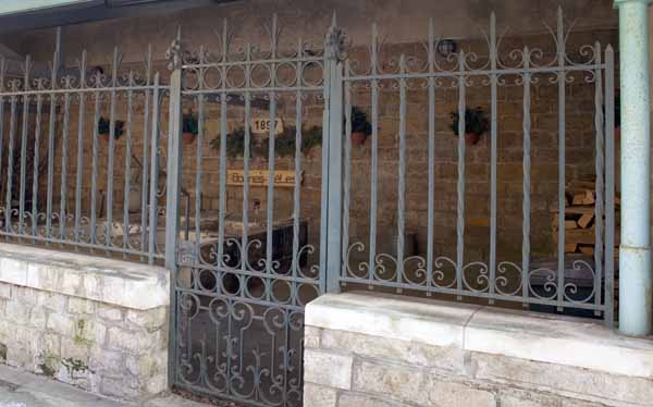 bausch200501008