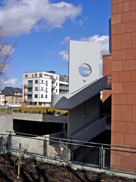 Hopital Batiment Heichuewen 2004 03 002