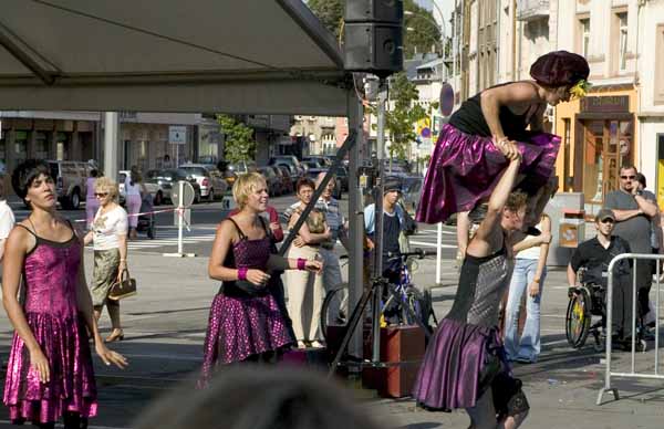 streetfestival200409025