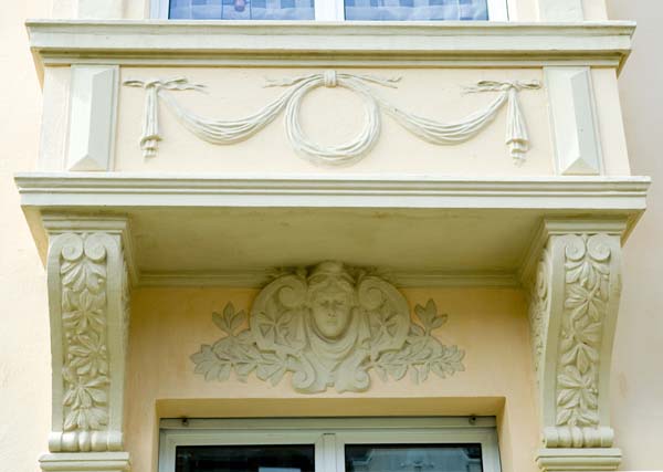 hugorue200505008