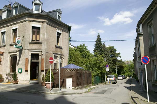rempartsrue200505006