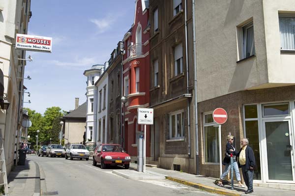 rempartsrue200505010
