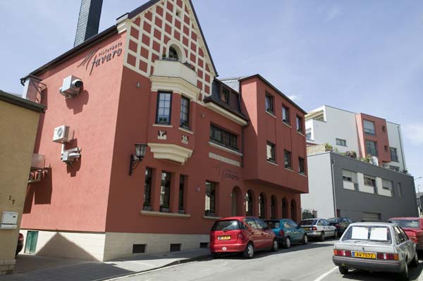 rempartsrue200505014