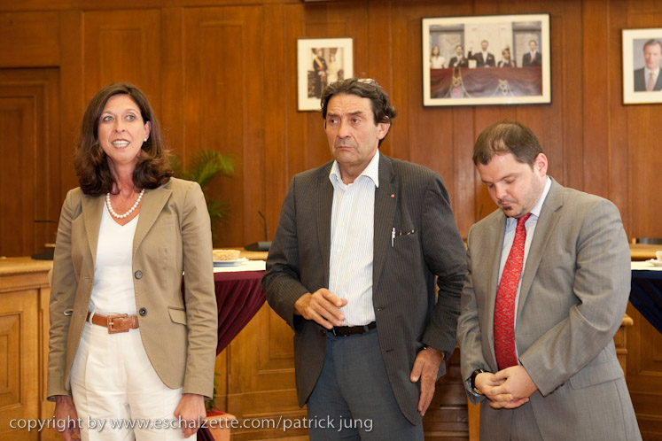 20090526_90ans_araesch_remisecheque_001