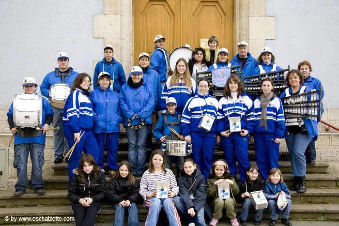 20080315eschermajorettenhaemmelsmarsch036