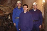 20061204stebarbedhoil027